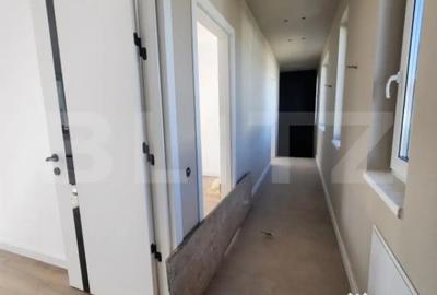 Apartament cu 4 camere semidecomandat în Florești - 2