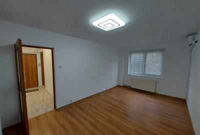 Garsonieră decomandată în Crângași