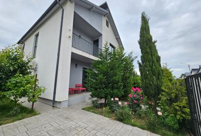 Casa de inchiriat 5 camere 500mp teren