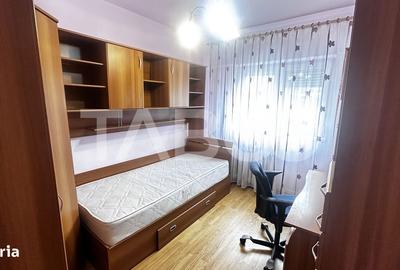 Apartament cu 4 camere decomandat, mobilat în Vasile Aaron - 8