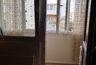 Inchiriez garsonieră confort 1 zona Confecții Inchiriez garsonieră confort 1 zona Confecții - 6