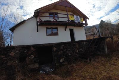 Casă cu 3 camere în Central - 8