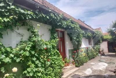 Casa de vanzare in Harman pozi?ie excelenta, langa Cetatea Medievala - 1