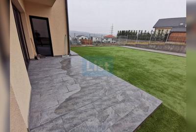 Casă cu 4 camere cu Teren 360 Mp în Borhanci - 2