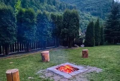 Casă cu 4 camere cu Teren 800 Mp în Central - 3