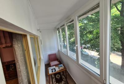 Apartament cu 4 camere decomandat în Vitan - 10