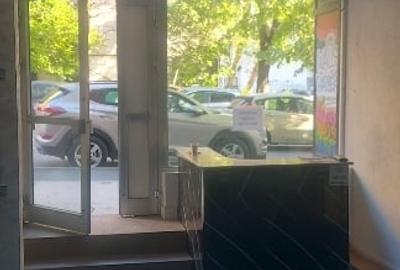 Spațiu comercial, de 77 mp, în Pelican - 8