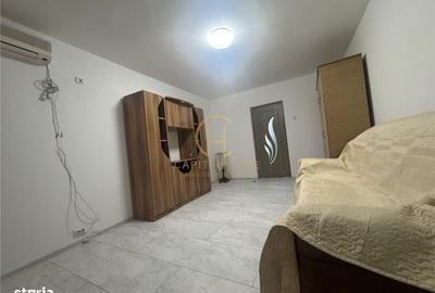 Apartament cu 2 camere decomandat în Baza 3 - 4