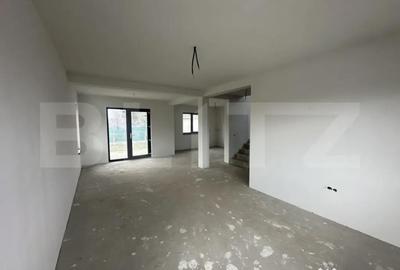 Casă cu 4 camere cu Teren 385 Mp în Mărtinești - 13