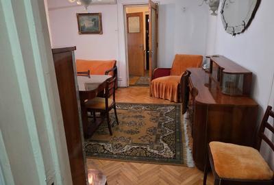 Apartament cu 3 camere semidecomandat, mobilat în Colentina - 8