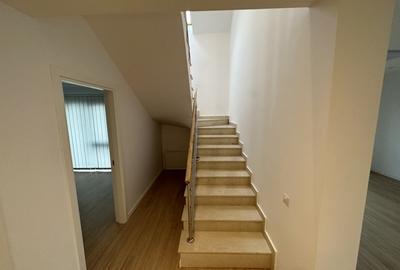 Vila de vanzare Tunari - 8