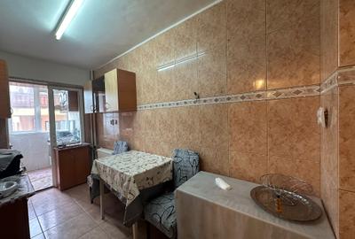Apartament cu 2 camere decomandat în Colentina - 3