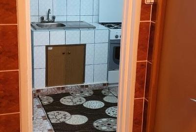 Apartament cu 2 camere decomandat în Radu Negru - 2