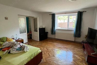 Casă cu 3 camere cu Teren 250 Mp în Baciu - 2