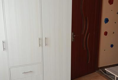 Apartament cu 2 camere decomandat, mobilat în Titan - 4