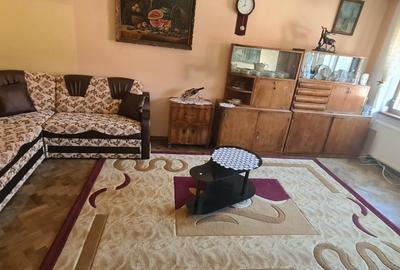 Apartament cu 3 camere decomandat în Centrul Civic