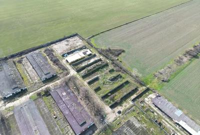 Teren de 10000 mp, în Central - 3