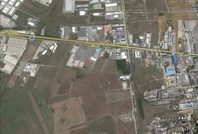 Teren de 68000 mp, în Militari - 1