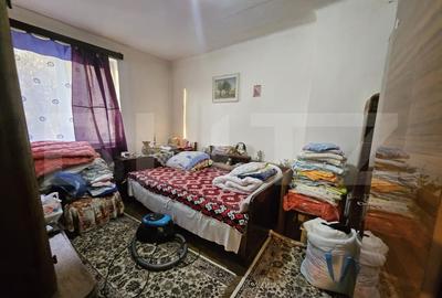 Apartament cu 3 camere, zona CAM - 2