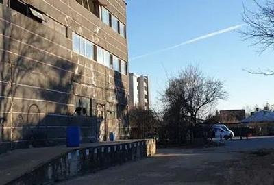 Inchiriez hale si teren str Erou Iancu Nicolae 4000mp teren 2000mp hala - 1