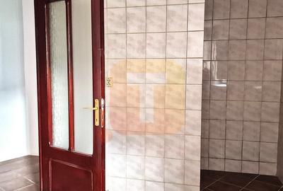 3 camere ultracentral – Piatra Neamț, etaj 4, balcon 7.9 mp 3 camere ultracentral – Piatra Neamț, etaj 4, balcon 7.9 mp - 4