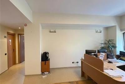 Vanzare apartament 3 camere Unirii-Regina Maria - 1