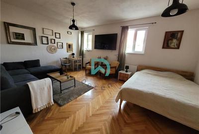 Apartament cu 2 camere decomandat în Centrul Istoric - 6