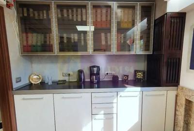 Apartament cu 3 camere decomandat în Central - 13