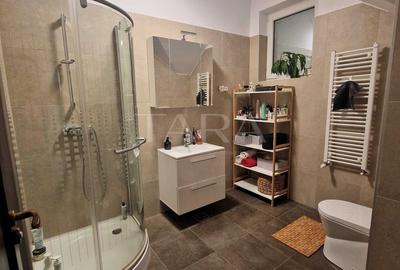 Penthouse cu 4 camere decomandat, mobilat în Iris - 8