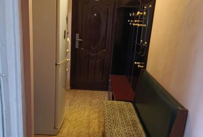 Apartament cu 2 camere nedecomandat în 14 Mai - 1