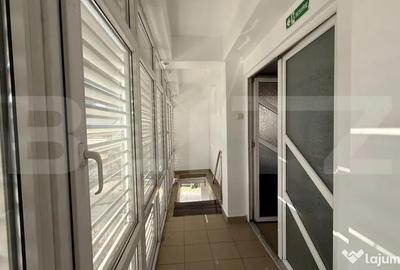 Spațiu comercial, de 307 mp, în George Enescu - 15