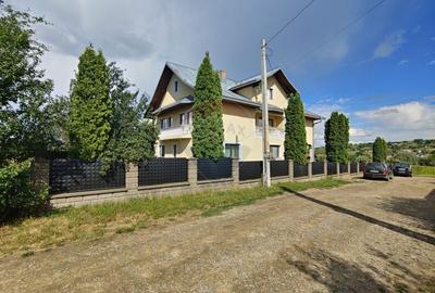 Casă individuală cu 6 camere cu Canalizare în Zvoriștea - 12