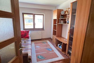 Apartament trei camere decomandat de vanzare in Aiud - 4