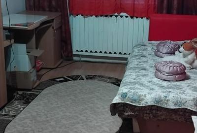 Apartament cu 3 camere semidecomandat în Soarelui - 5
