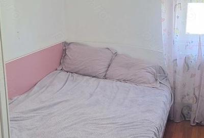 Apartament cu 3 camere nedecomandat în Hipodrom