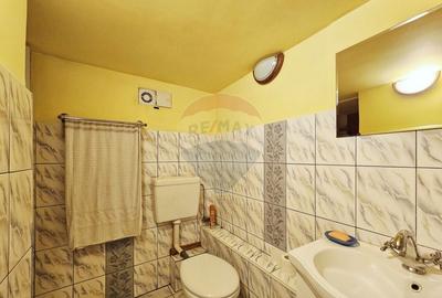 Casă individuală cu 5 camere cu Canalizare în Central - 10