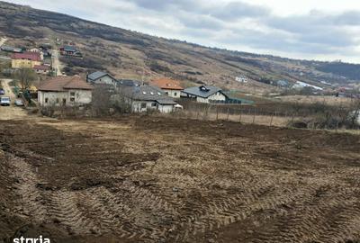 Teren de 551 mp, în Aroneanu - 9