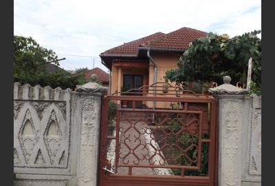 Casă de vânzare în Târgu Jiu. COMISION 0%! - 11