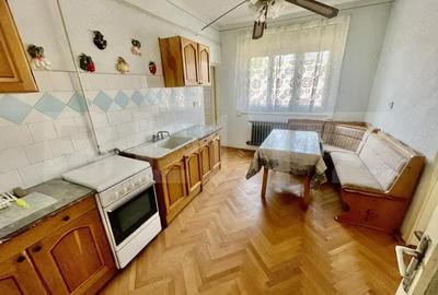 Casă cu 3 camere cu Teren 235 Mp în Central - 4