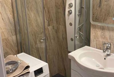 Apartament cu 2 camere decomandat în Circumvalațiunii - 7