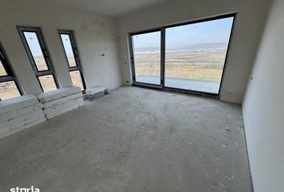 Casă cu 6 camere cu Teren 479 Mp în Central - 4