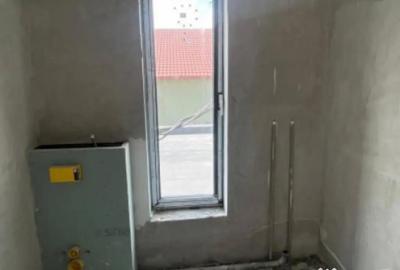 Casă cu 5 camere cu Teren 394 Mp în Agigea - 3