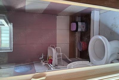 Inchiriez camera la curte cu intrare separata - 1