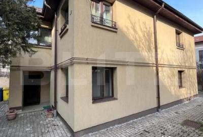 Casă cu 7 camere cu Teren 533 Mp în Brazda lui Novac