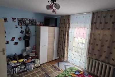 Apartament cu 2 camere semidecomandat în Micro 2 - 6