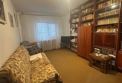 Apartament cu 3 camere decomandat în Centru Civic - 2