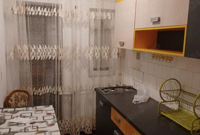 Garsonieră decomandată în Central - 2