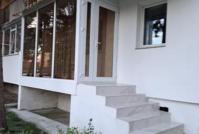 Apartament cu 3 camere decomandat în Exercițiu - 1