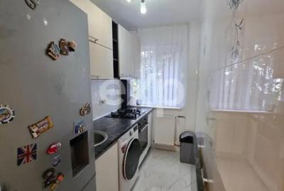 Apartament cu 3 camere semidecomandat în Nord - 6
