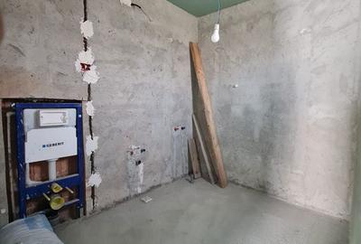 Casă cu 3 camere cu Teren 333 Mp în Vânători